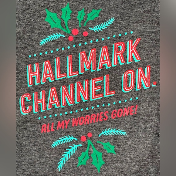 NWT Relaxed Fit Hallmark Channel On, All My Worries Gone! T-Shirt - Picture 5 of 9
